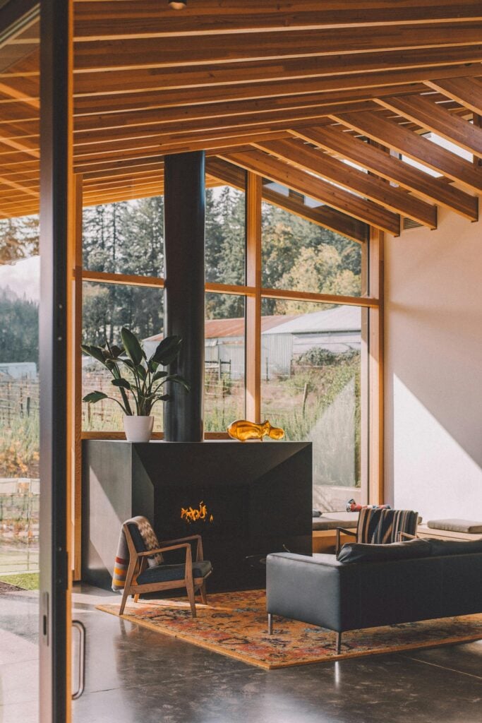 Des meubles qui &eacute;voluent avec votre famille : investir dans un design intemporel cover
