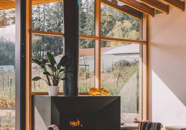 Des Meubles Qui &Eacute;voluent Avec Votre Famille : Investir Dans Un Design Intemporel Cover