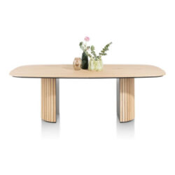 Pavie, table ovale 210 x 120 cm (pied en bois) - natural