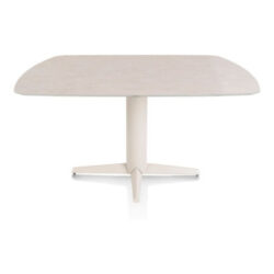 Saluti, table ovale 150 X 105 cm. - pied central - cr&egrave;me - Light sand