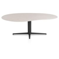 Saluti, eetkamertafel organisch 210 X 120 cm. - centrale teenpoot - rough off black - Light sand