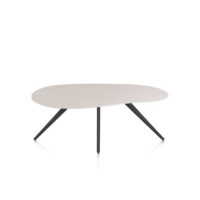 Saluti, eetkamertafel organisch 180 x 120 cm. - 4 poot - rough off black - Light sand