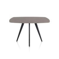 Saluti, bartafel ovaal 150 x 105 cm. - 4 poot - rough off black - Lava