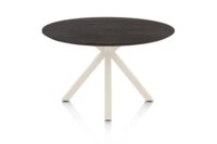 Caletta, eetkamertafel rond 120 cm. - eiken blad - centrale kruispoot cr&egrave;me - Basalt